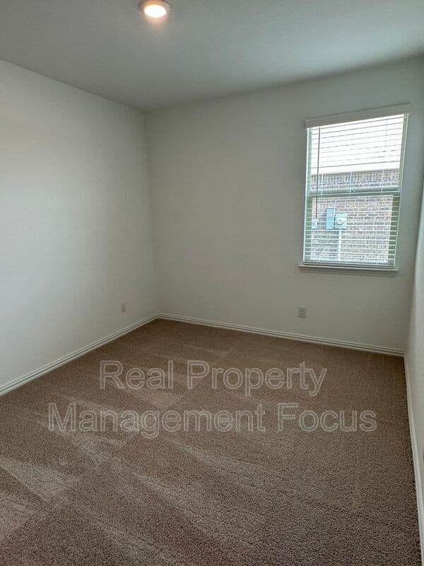 Fate House: 239 Jenkinson Dr