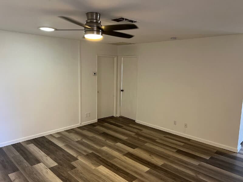 Chandler Townhome: 25 N Cottonwood St