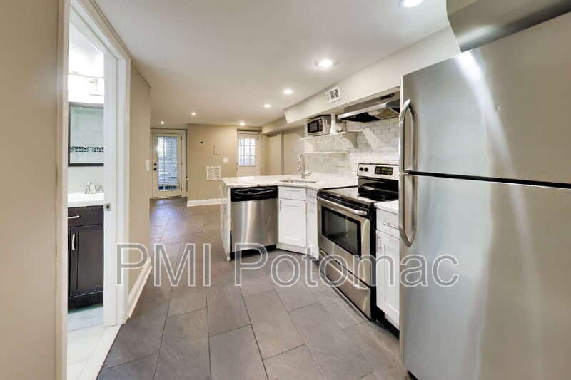 Washington Condo: 1952 Calvert Street Northwest