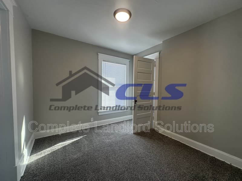 Terre Haute House: 2206 N 11th