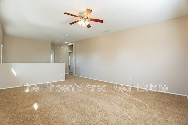 Maricopa House: 44626 W Yucca Ln