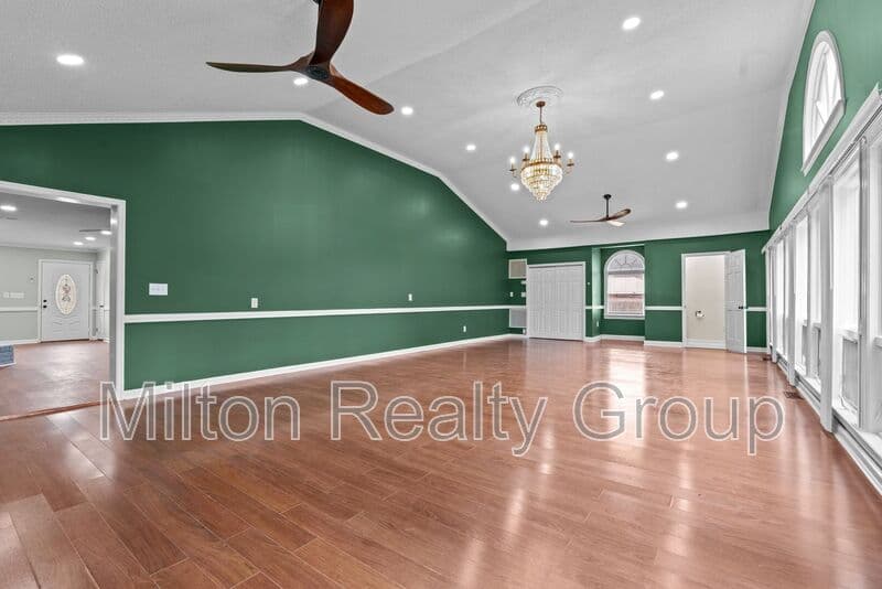 Dunn House: 1505 Fairview St.