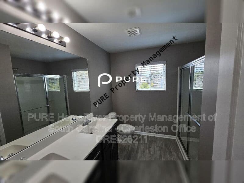 Summerville House: 308 Cantley Ct