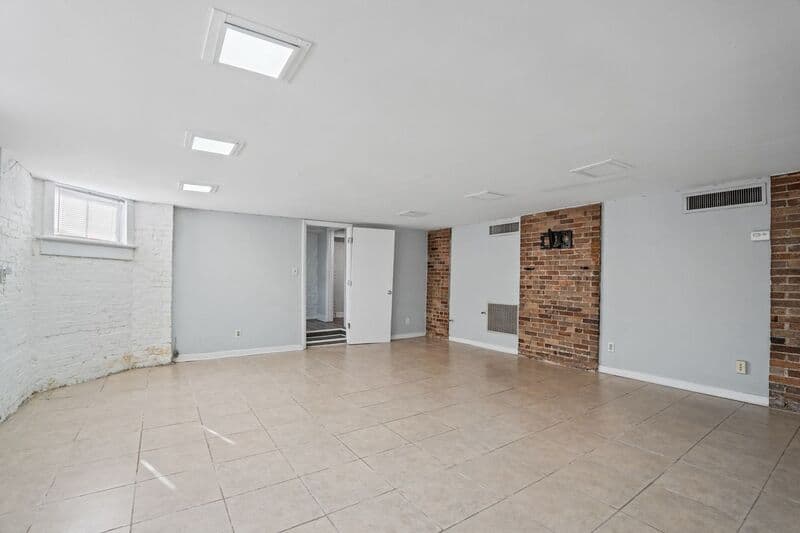 Fredericksburg Condo: 1122 Caroline St