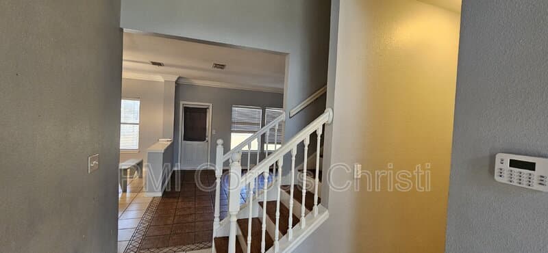 Corpus Christi House: 6014 Lipes Boulevard
