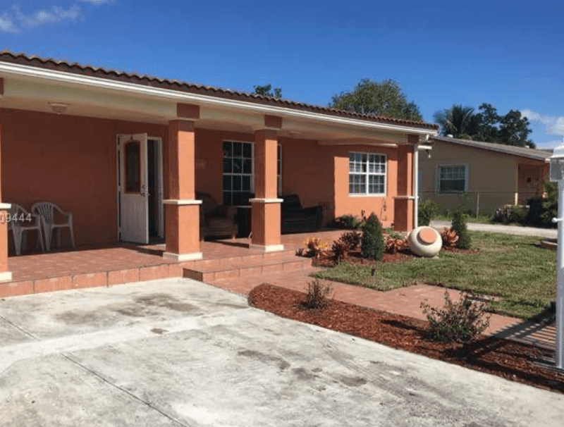 miami gardens House: 17201 nw 53 ave