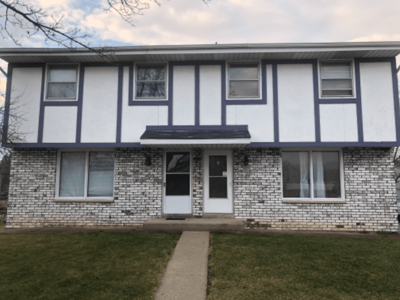 Cudahy Townhome: 2438 E College Ave