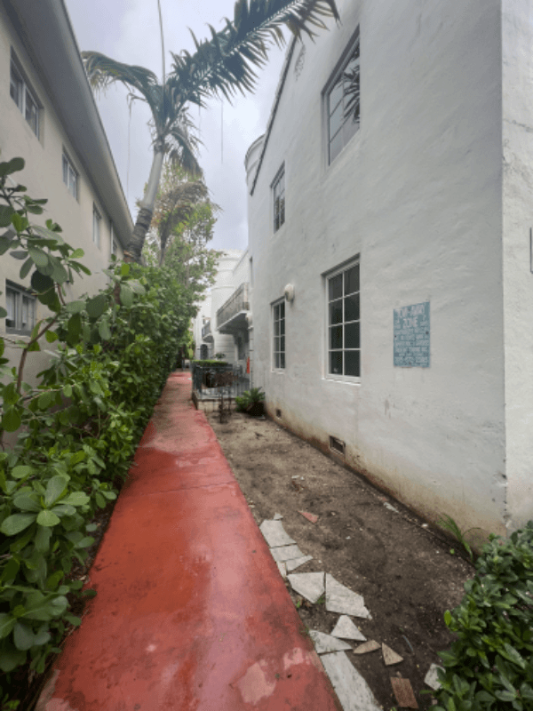 Miami Beach Apartment: 1510 Meridian Ave