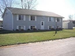 Eldridge Apartment: 5 Park Crest Ct