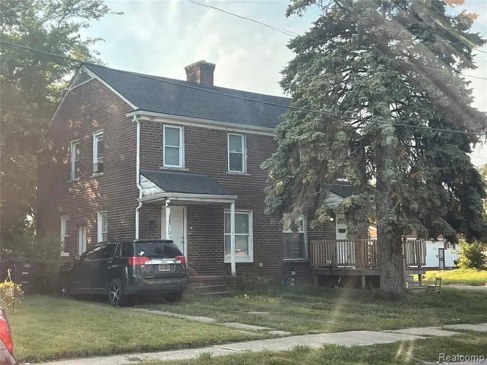 Detroit Multiplex: 2906 Ethel