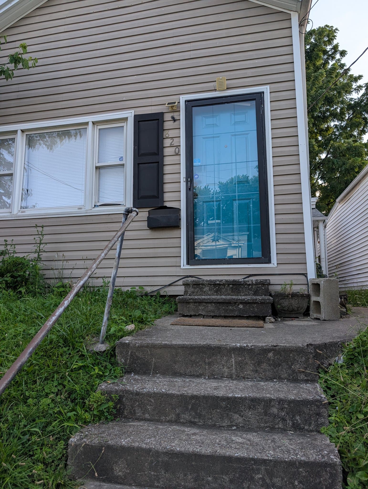 louisville House: 820 mulberry st