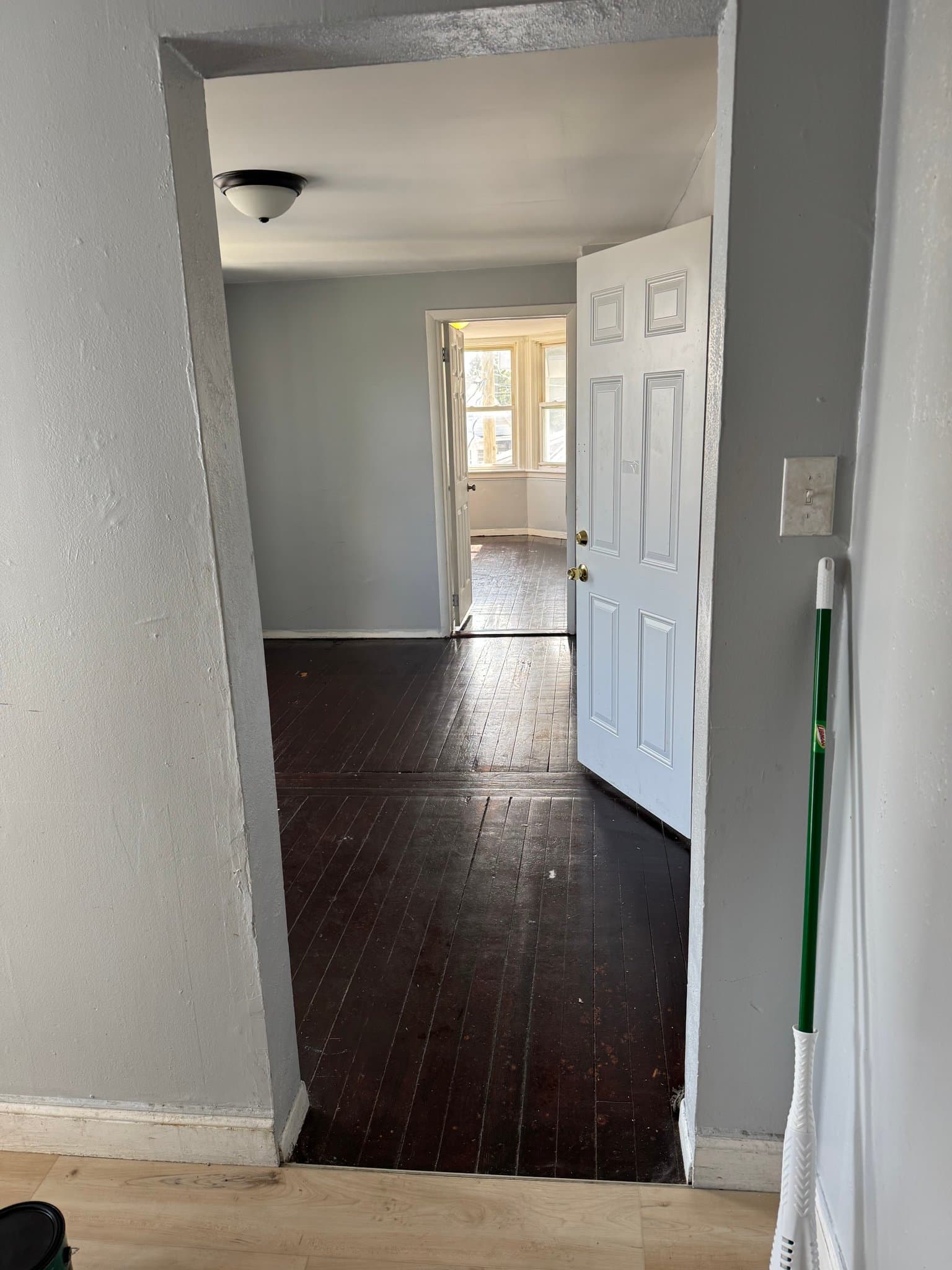 SCHENECTADY Apartment: 1209 CONGRESS ST