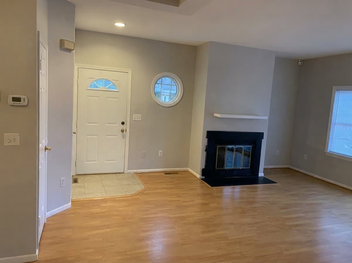 Waterbury Condo: 101 Madeline Ave