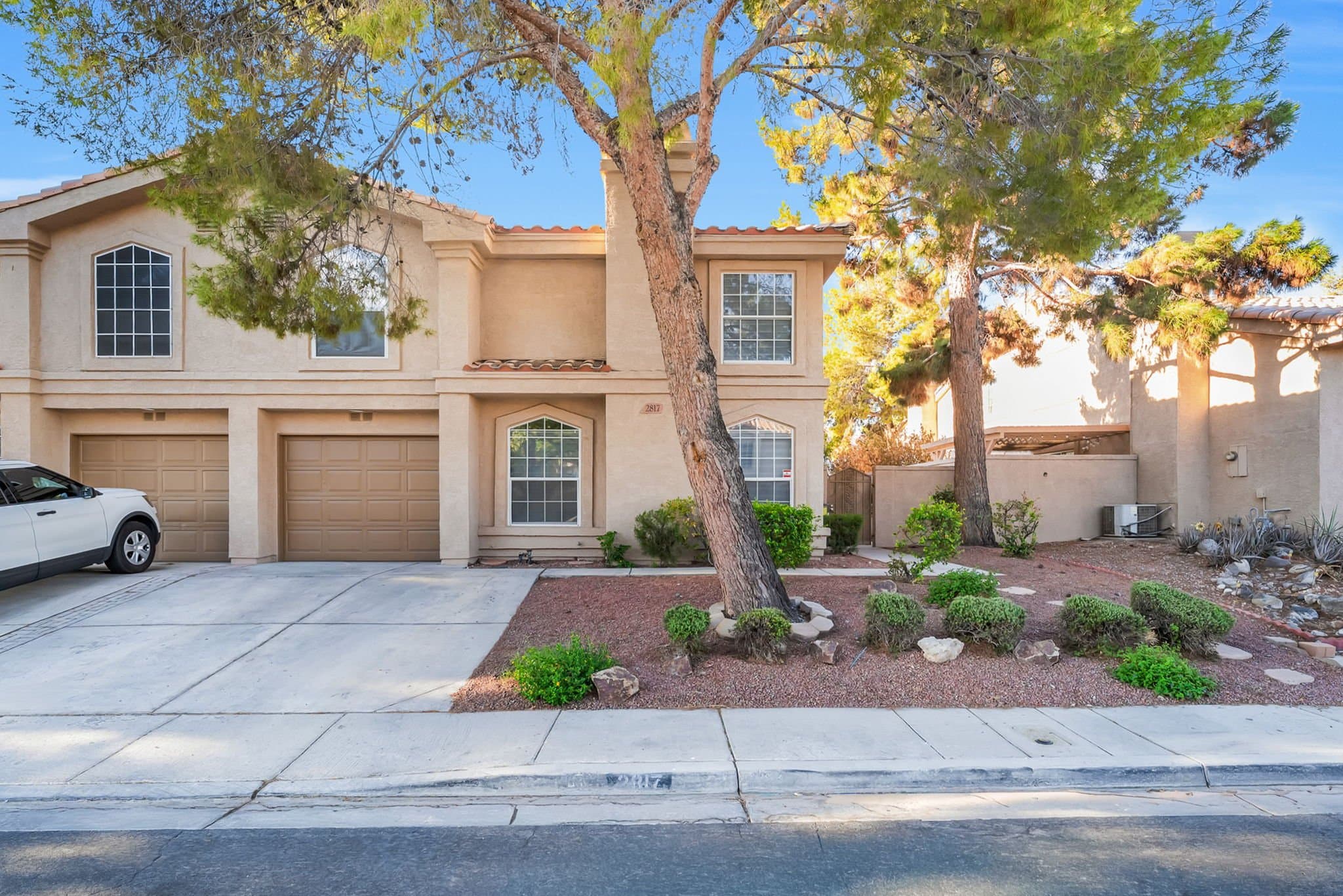 Henderson Townhome: 2817 Mill Point Drive