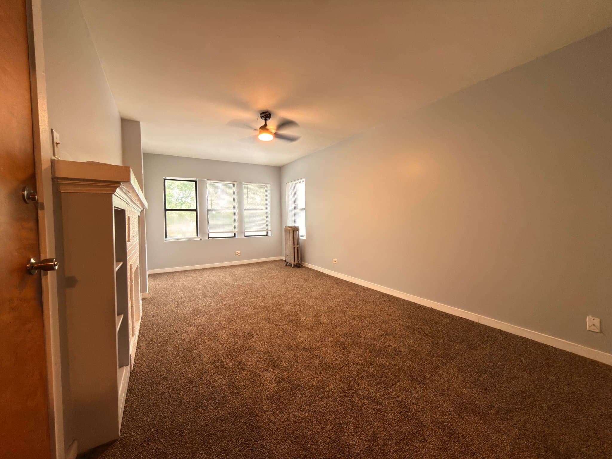 Chicago Apartment: 7505 S Yates Blvd