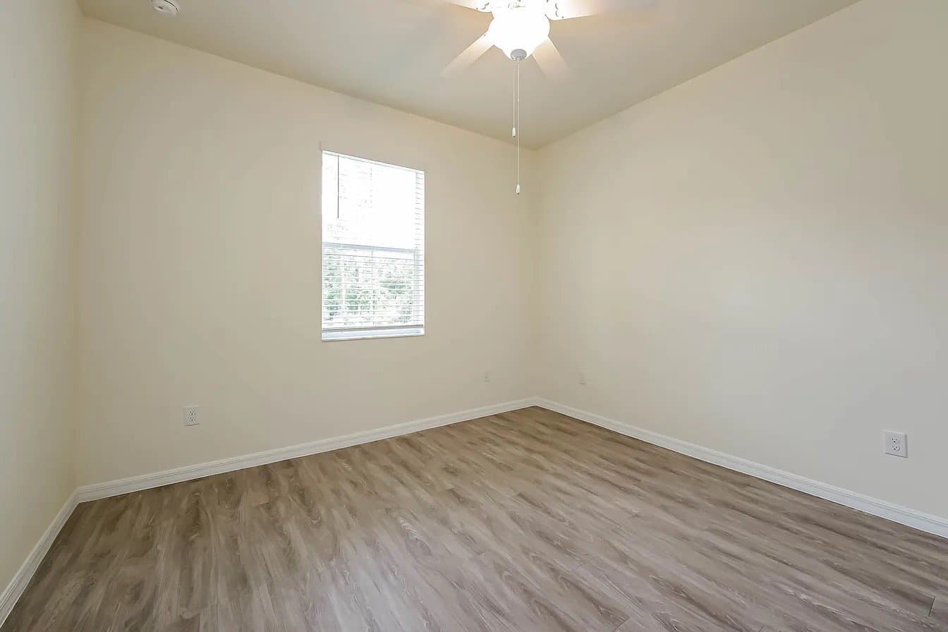 Laveen House: 4921 W St Anne Ave