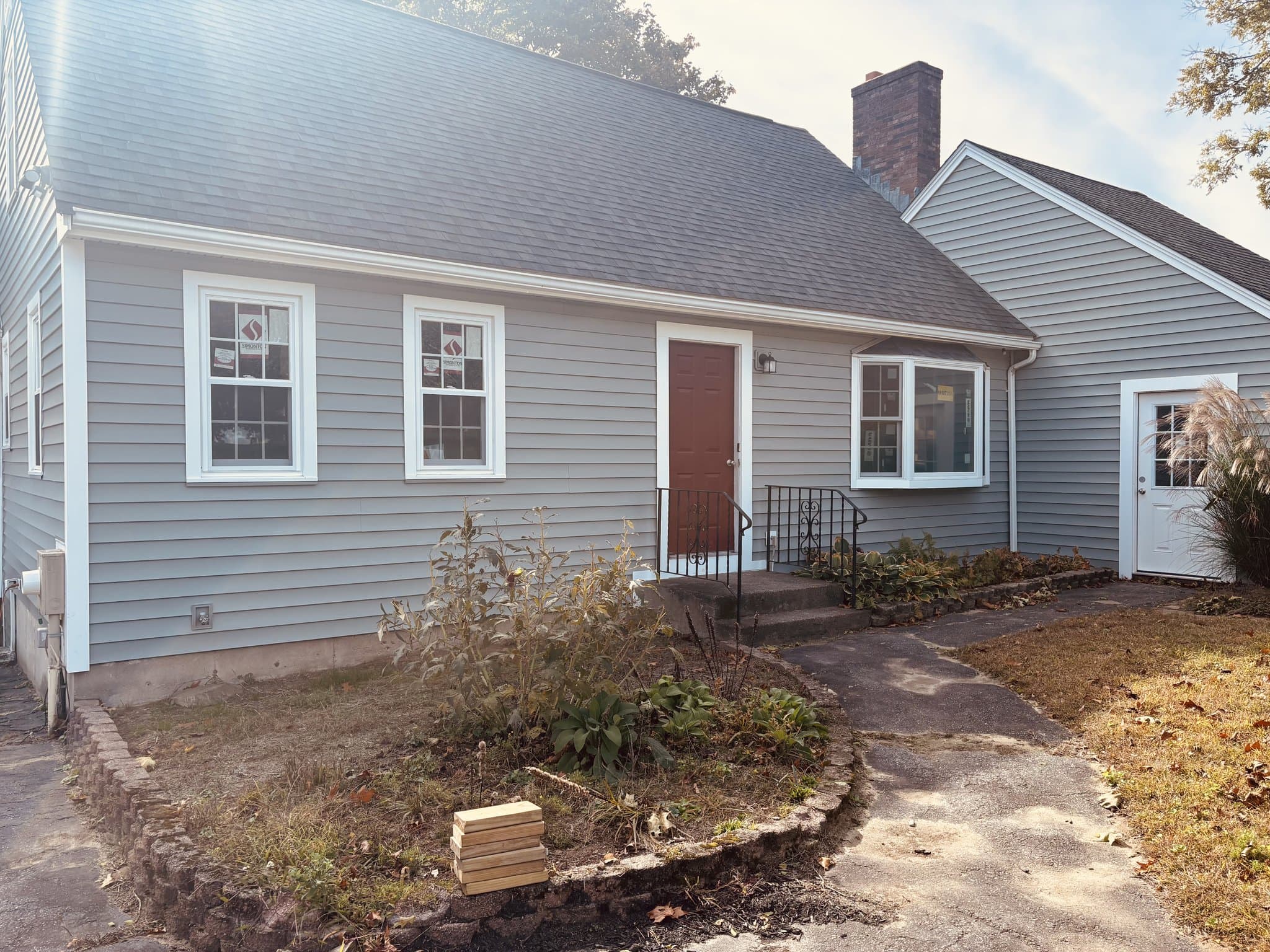 Maynard House: 6 Dineen Cir