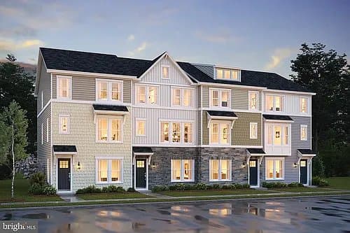 Fredericksburg Townhome: 4808 Jackson Village Pkwy