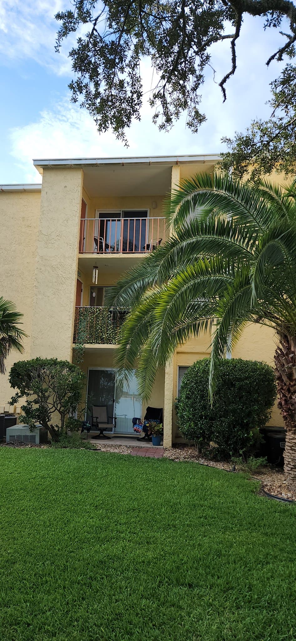 Mary Esther Condo: 209 Miracle Strip Pkwy SW