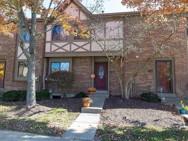 Cincinnati Condo: 538 Halifax Cir