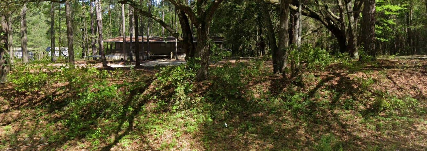 Pelham House: 5375 County Line Road