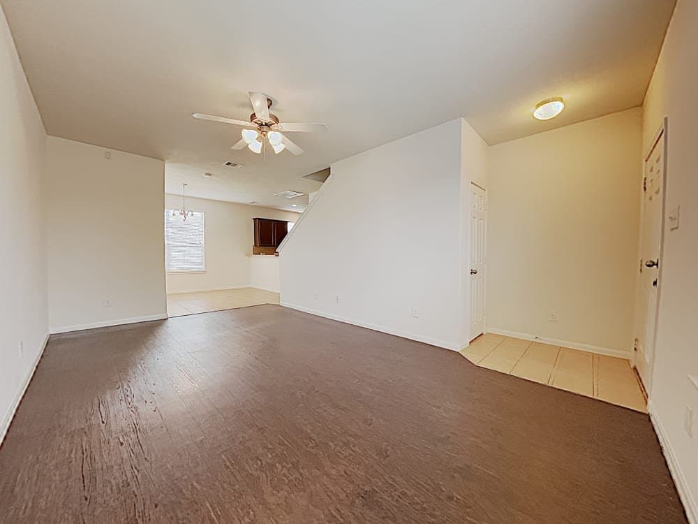Snellville House: 2889 Cooper Brook Dr