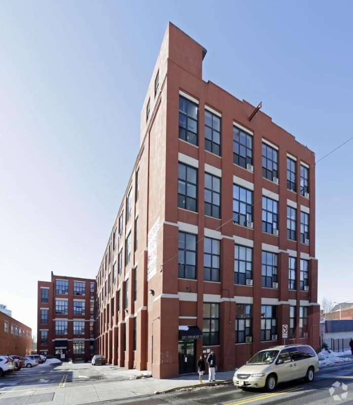 Paterson Other: 220 Straight St