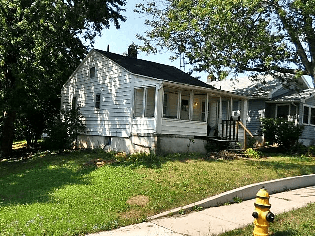 Oregon House: 2518 Olivewood Ave