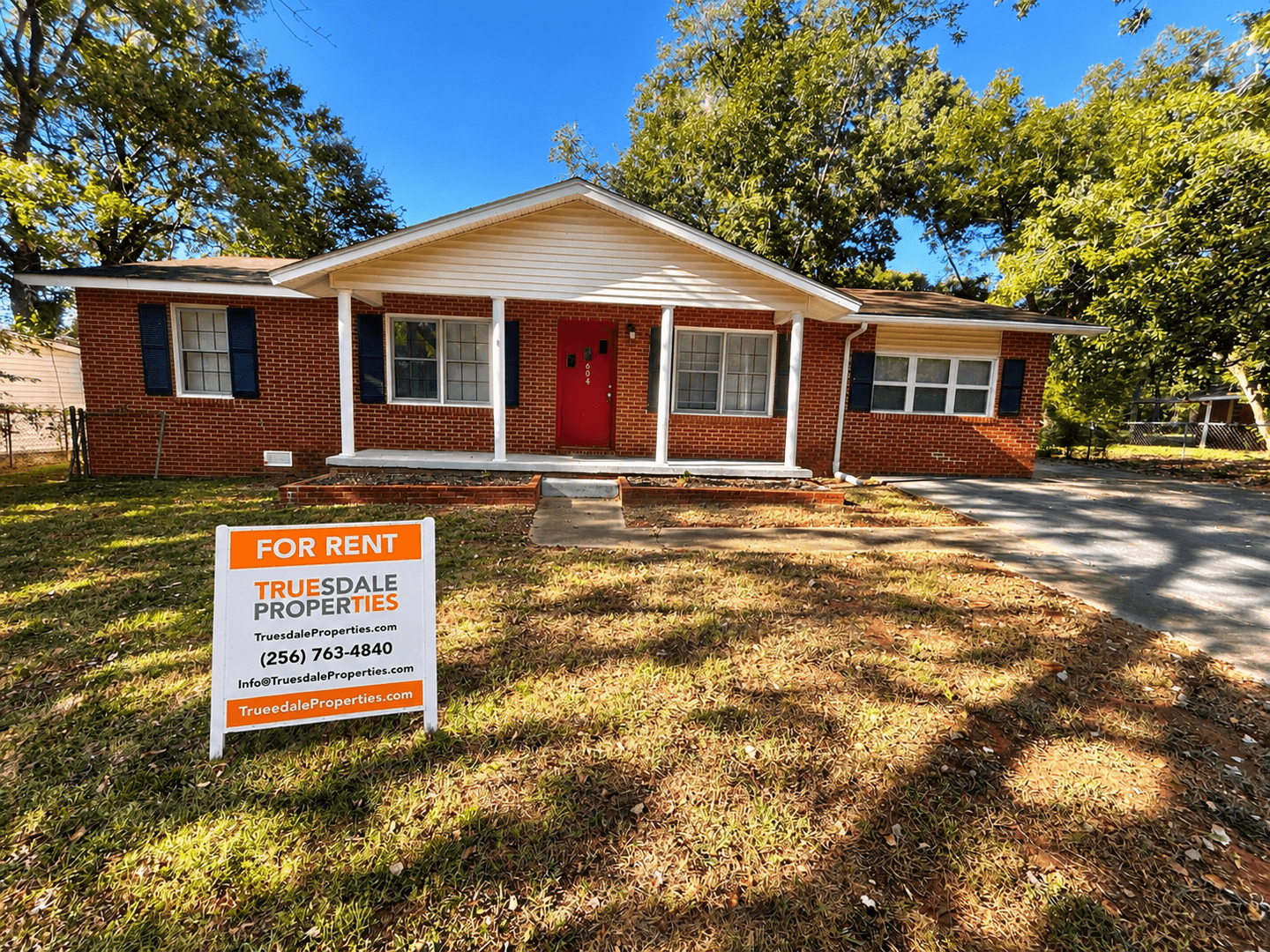 Huntsville House: 604 Murray Road NW