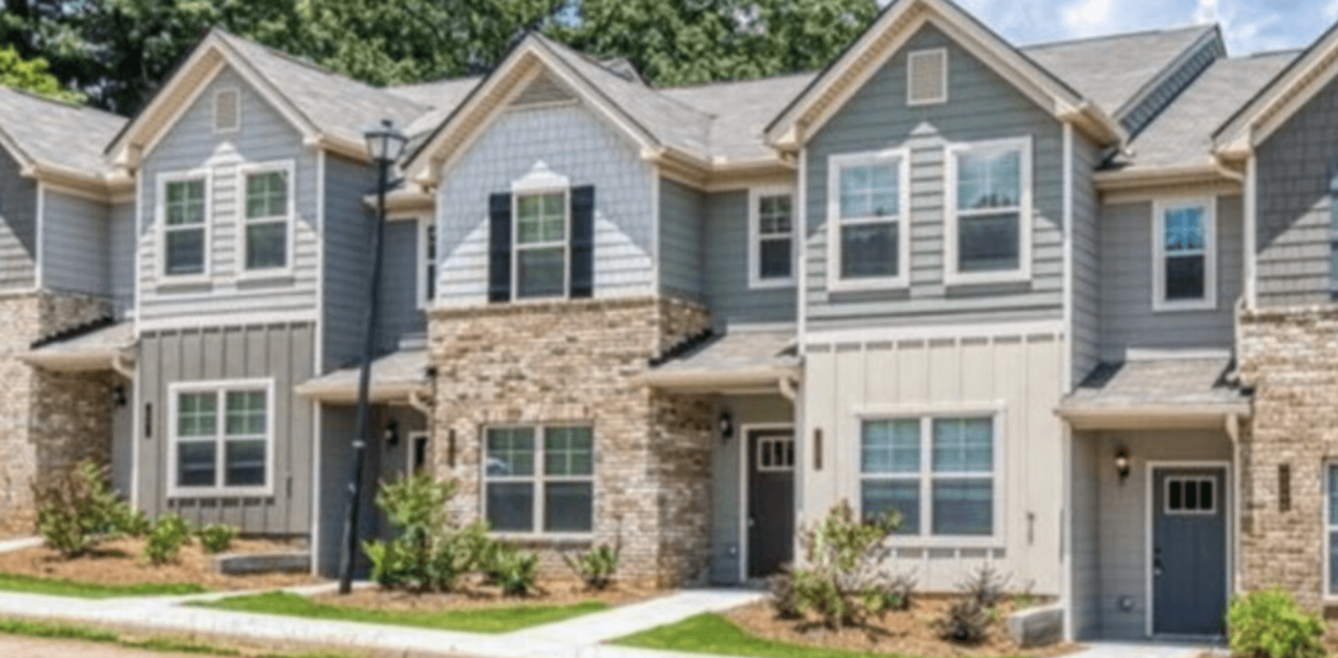 Atlanta House: 3002 Bayrose Cir
