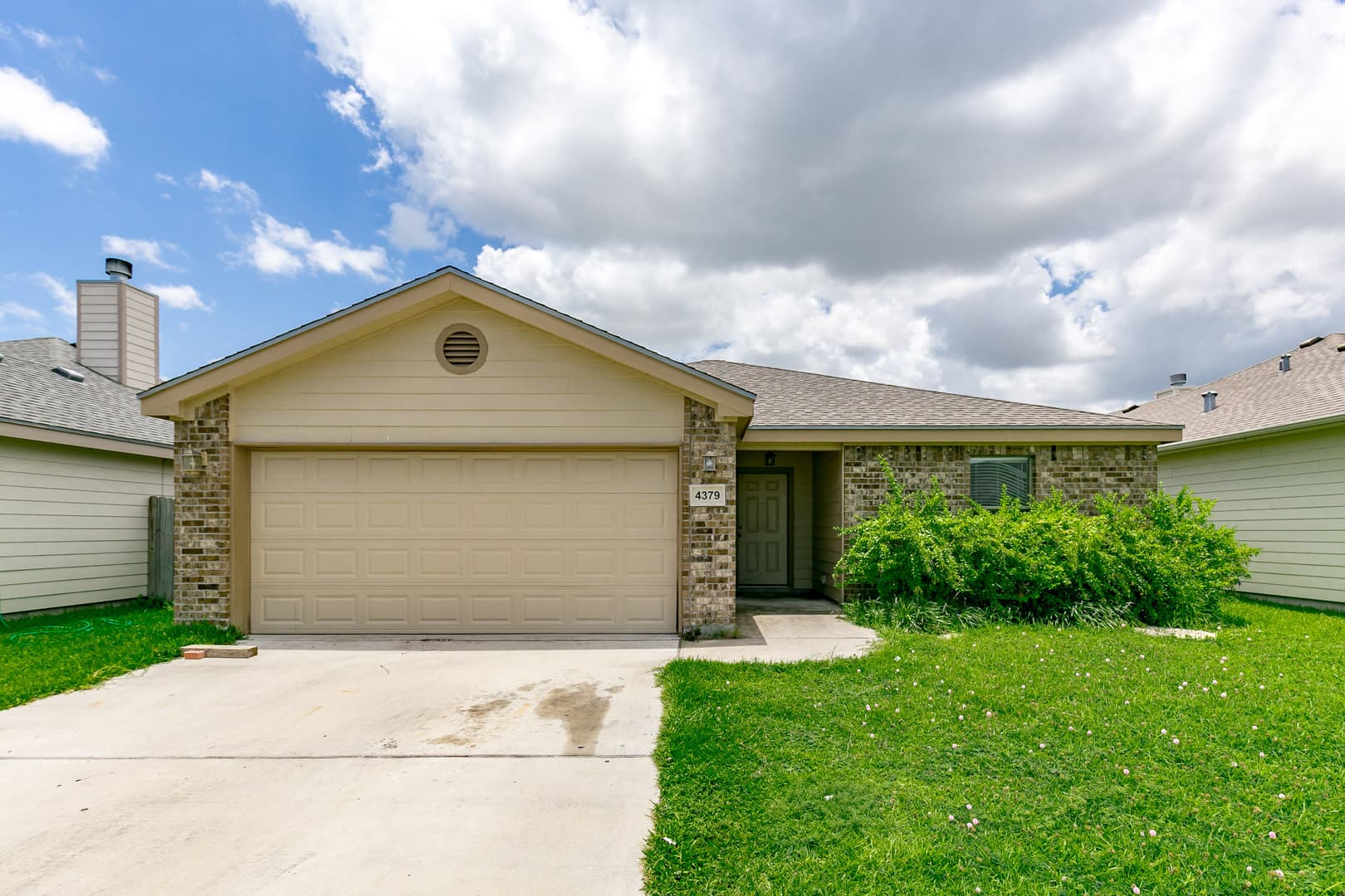 Corpus Christi House: 4379 East Wind