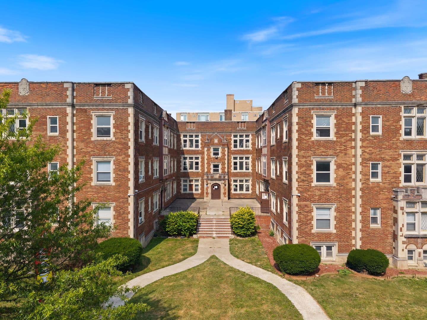 Cleveland Apartment: 2828 South Moreland Blvd
