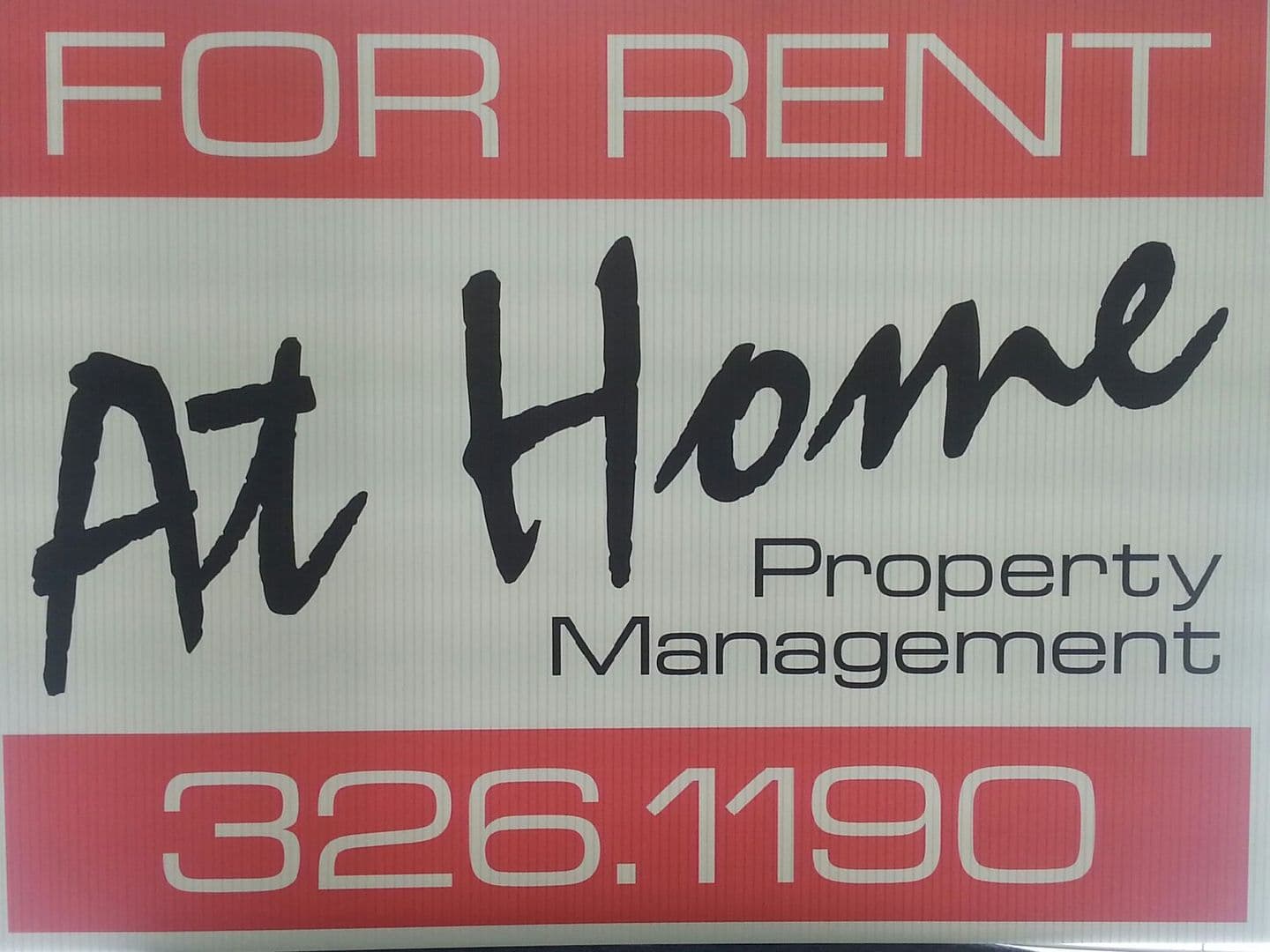 Bakersfield Apartment: 114 Moneta Ave
