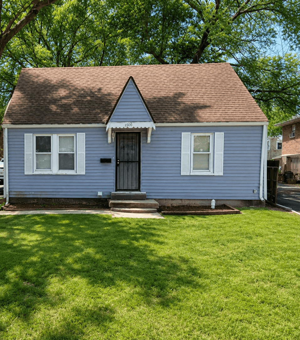 Independence House: 1008 S. Park Ave.