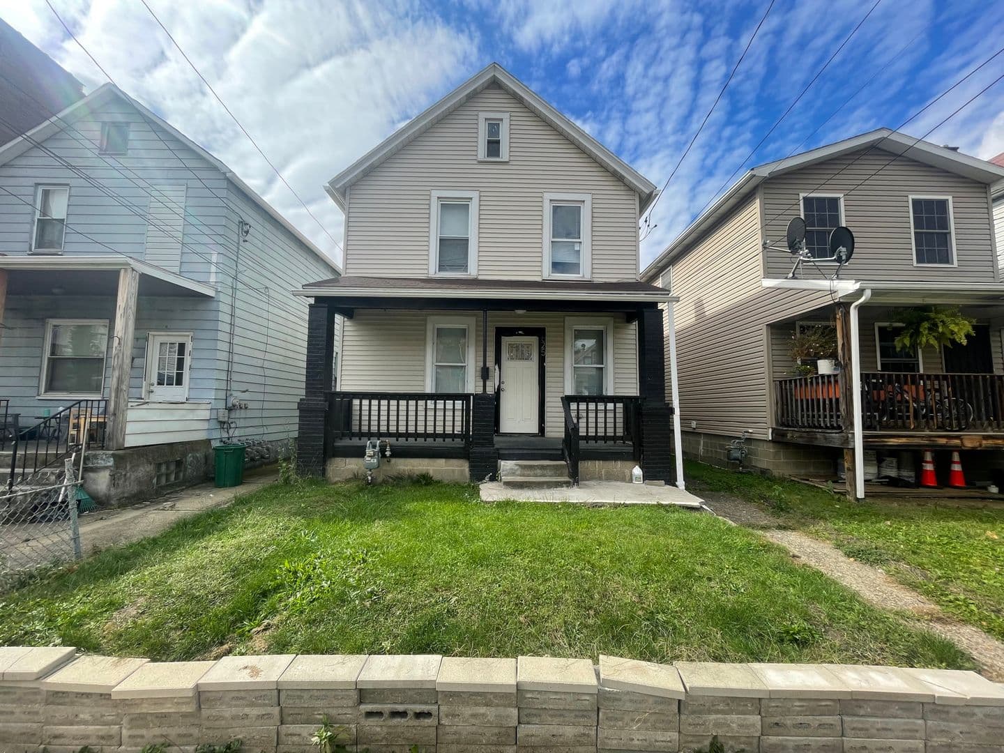 Ambridge House: 625 Glenwood Ave