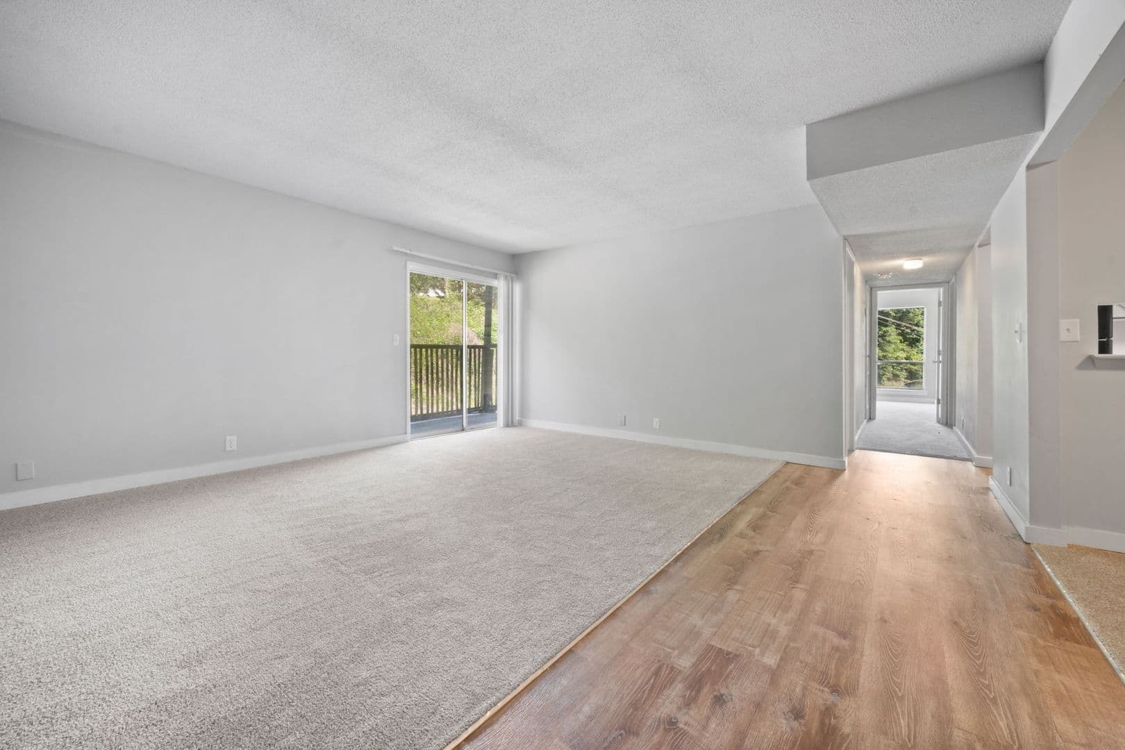 Rossville Apartment: 1591 Park City Road