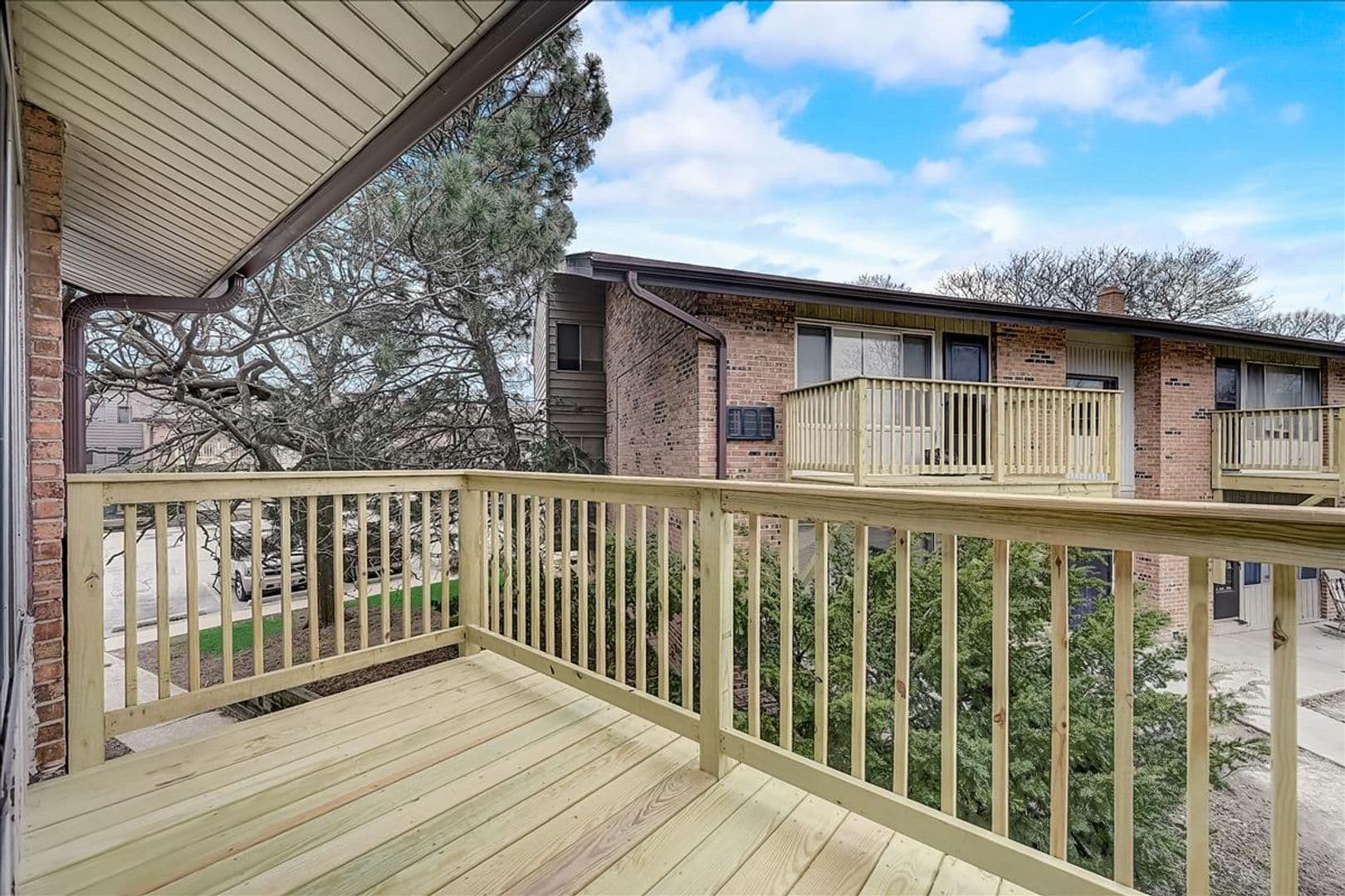 Milwaukee Apartment: 4602 S 20th Street #1