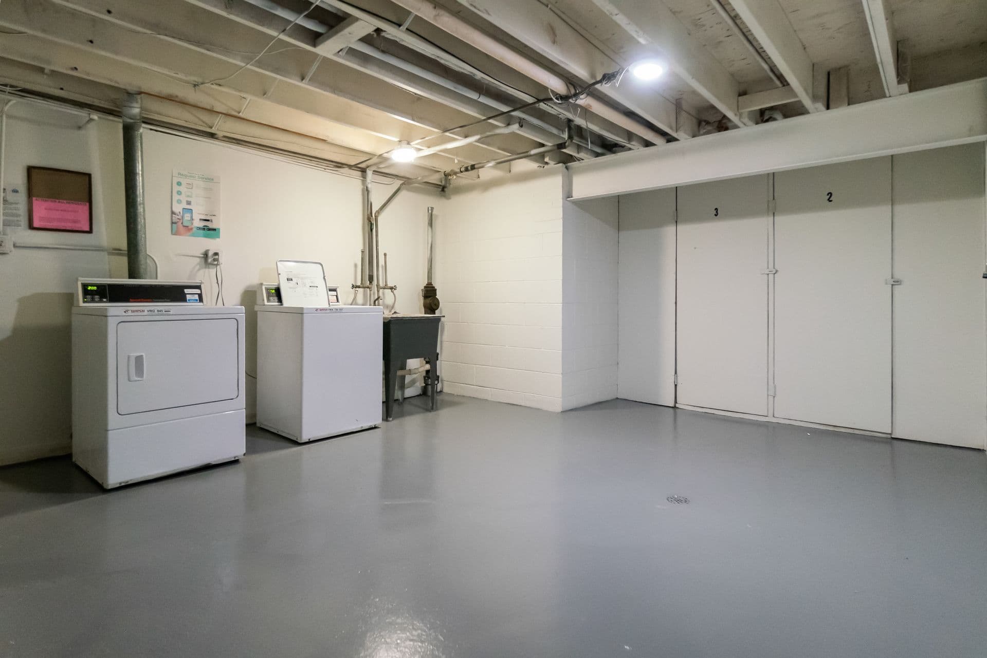 Milwaukee Apartment: 4602 S 20th Street #1