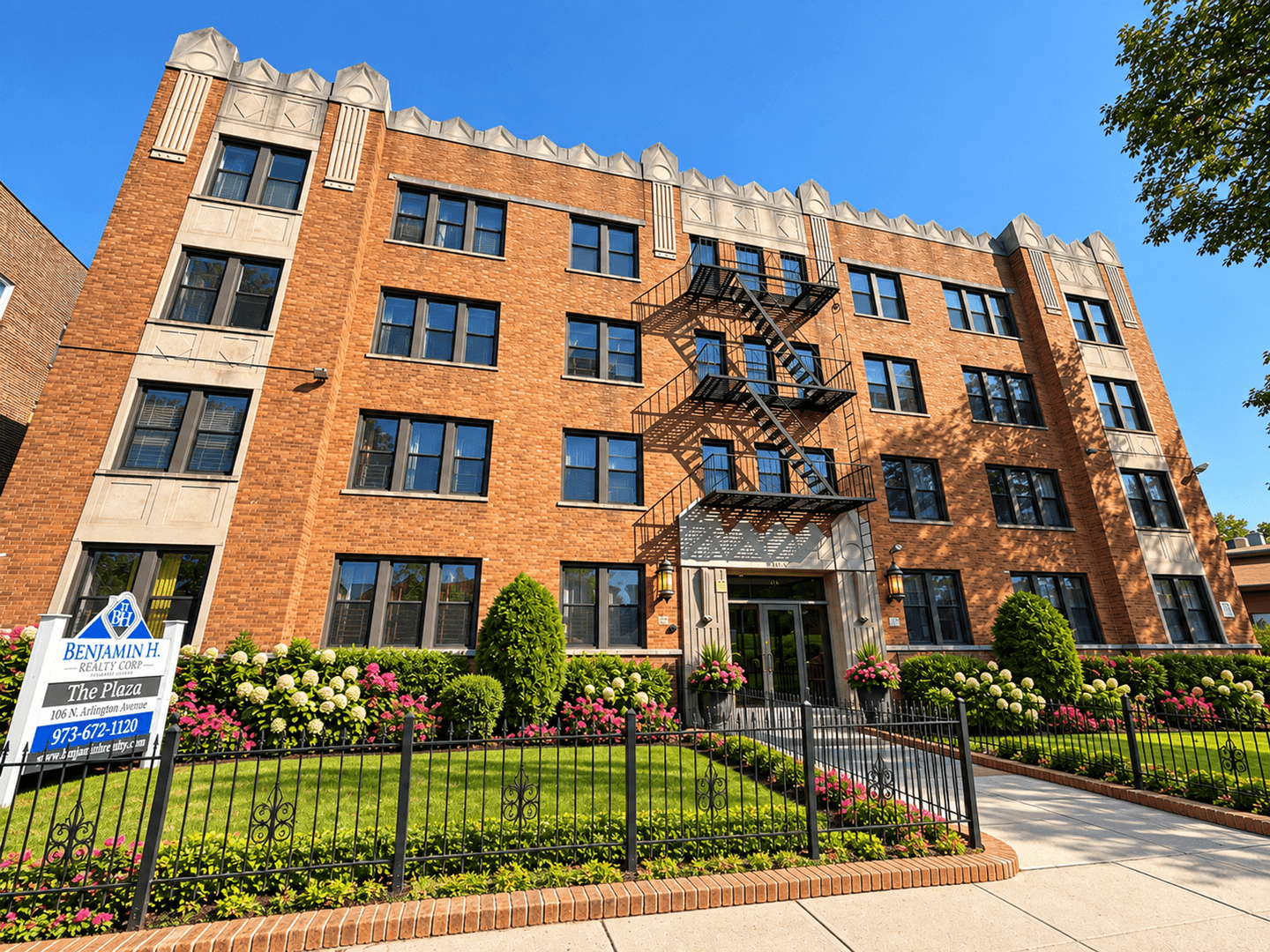 East Orange Apartment: 106 North Arlington Ave