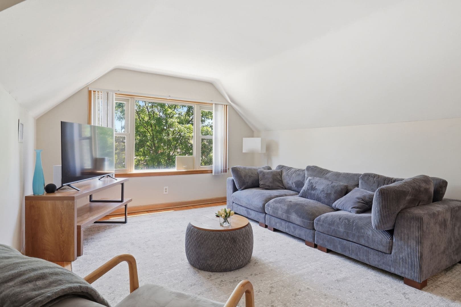 Milwaukee Apartment: S 39th St