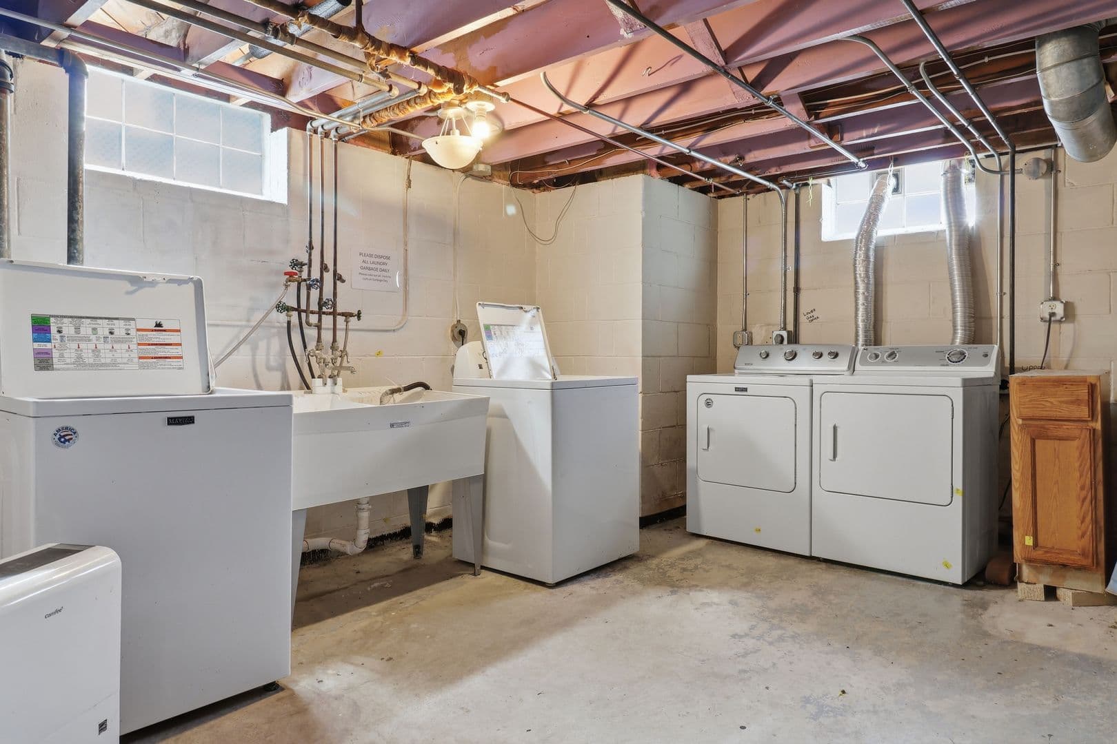 Milwaukee Apartment: S 39th St