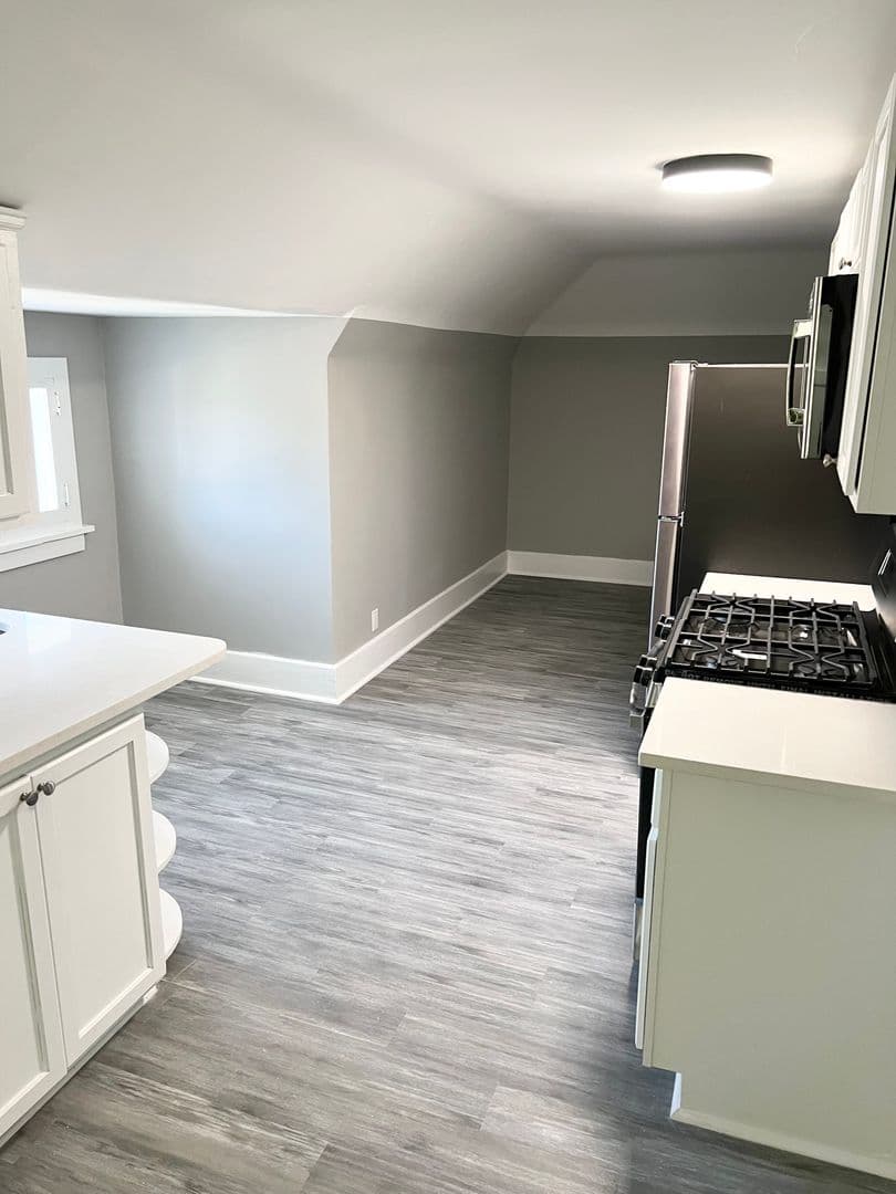 Omaha Apartment: 3701-3705 Jones St
