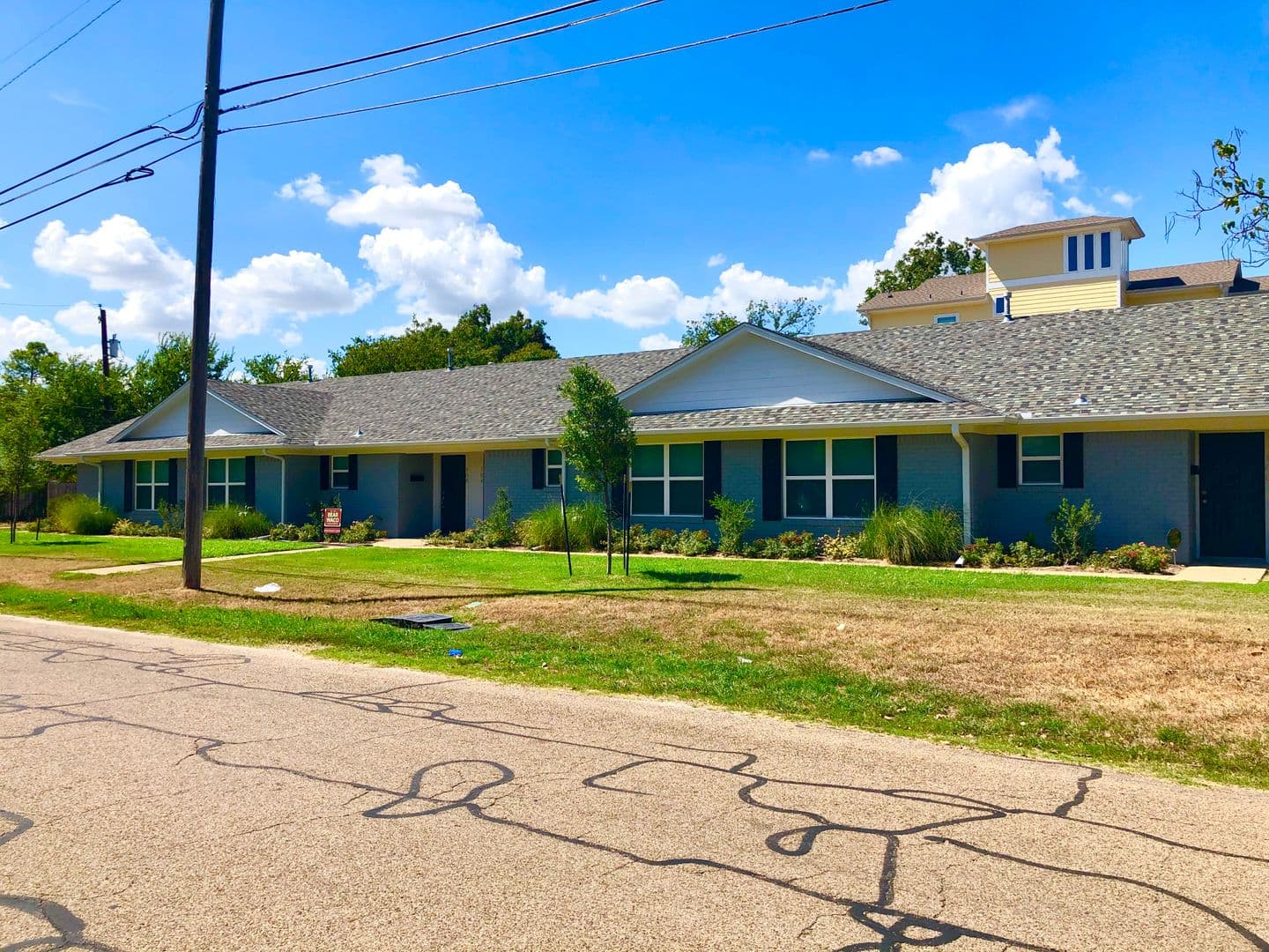 Waco Apartment: 1107 Wood
