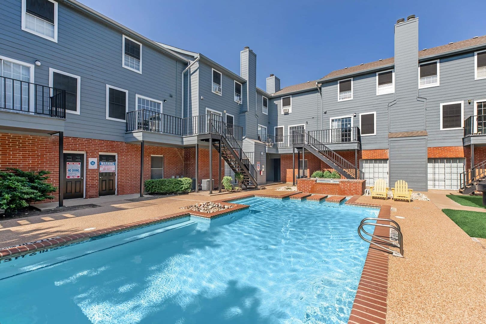 Waco Apartment: 600 Bagby Ave