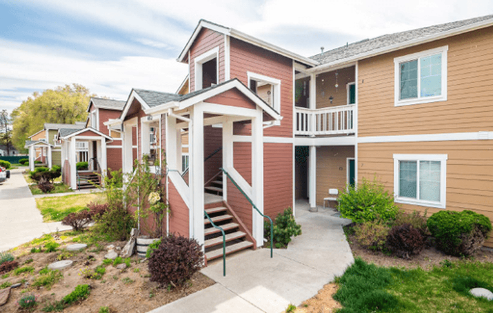 Prineville Apartment: 449 Northeast Ridgeview Court