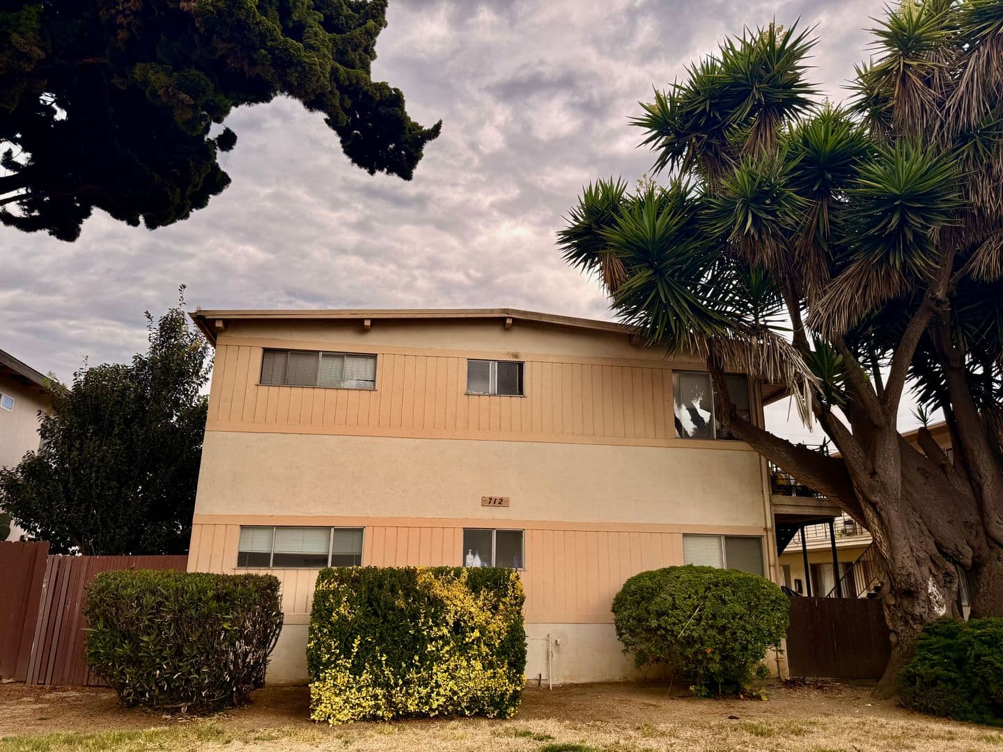Lompoc Apartment: 708-712 North G St