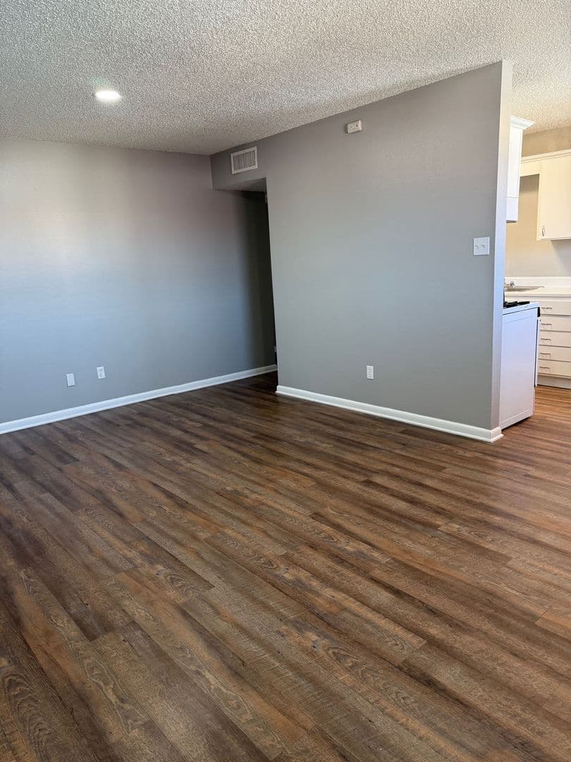 Waco Apartment: 5101 Tennyson Dr