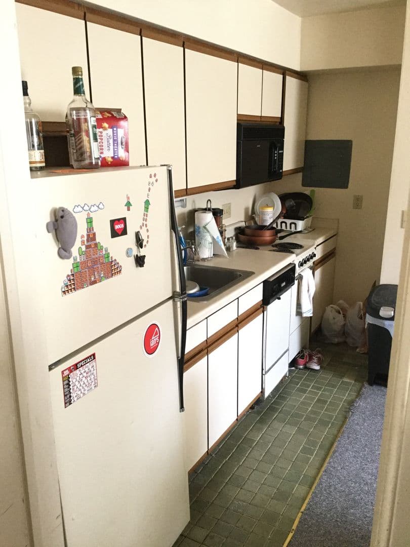 Madison Apartment: 228 Langdon St.