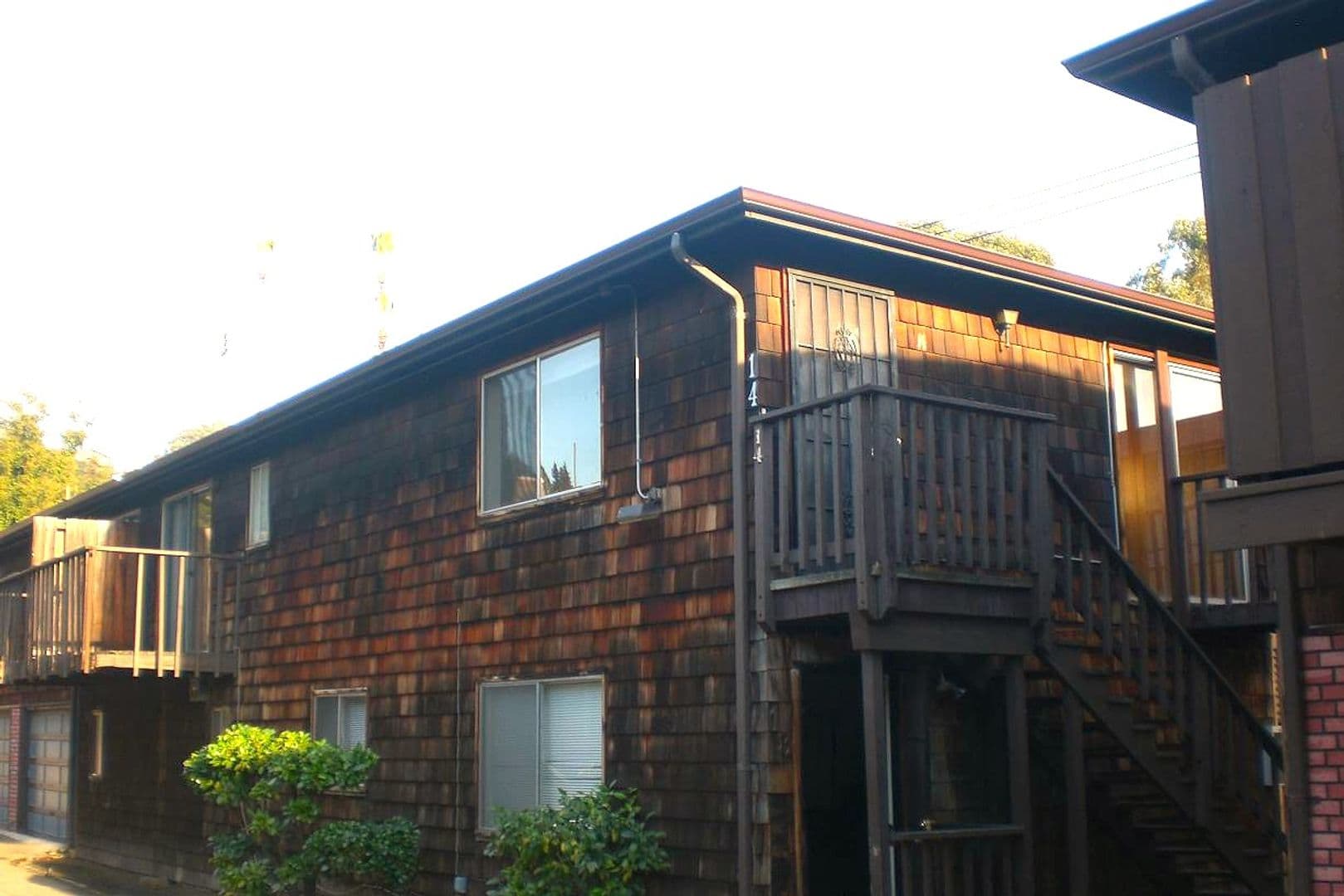 Oakland House: 6630 MacArthur Blvd. #14