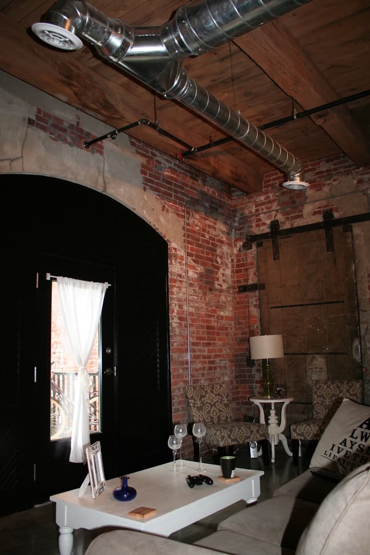 Indianapolis Apartment: 101 South Harding Street